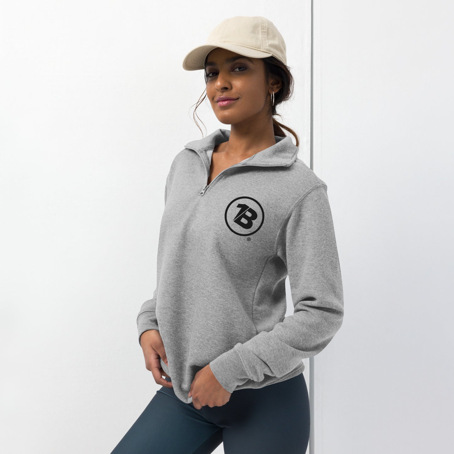 Unisex fleece pullover