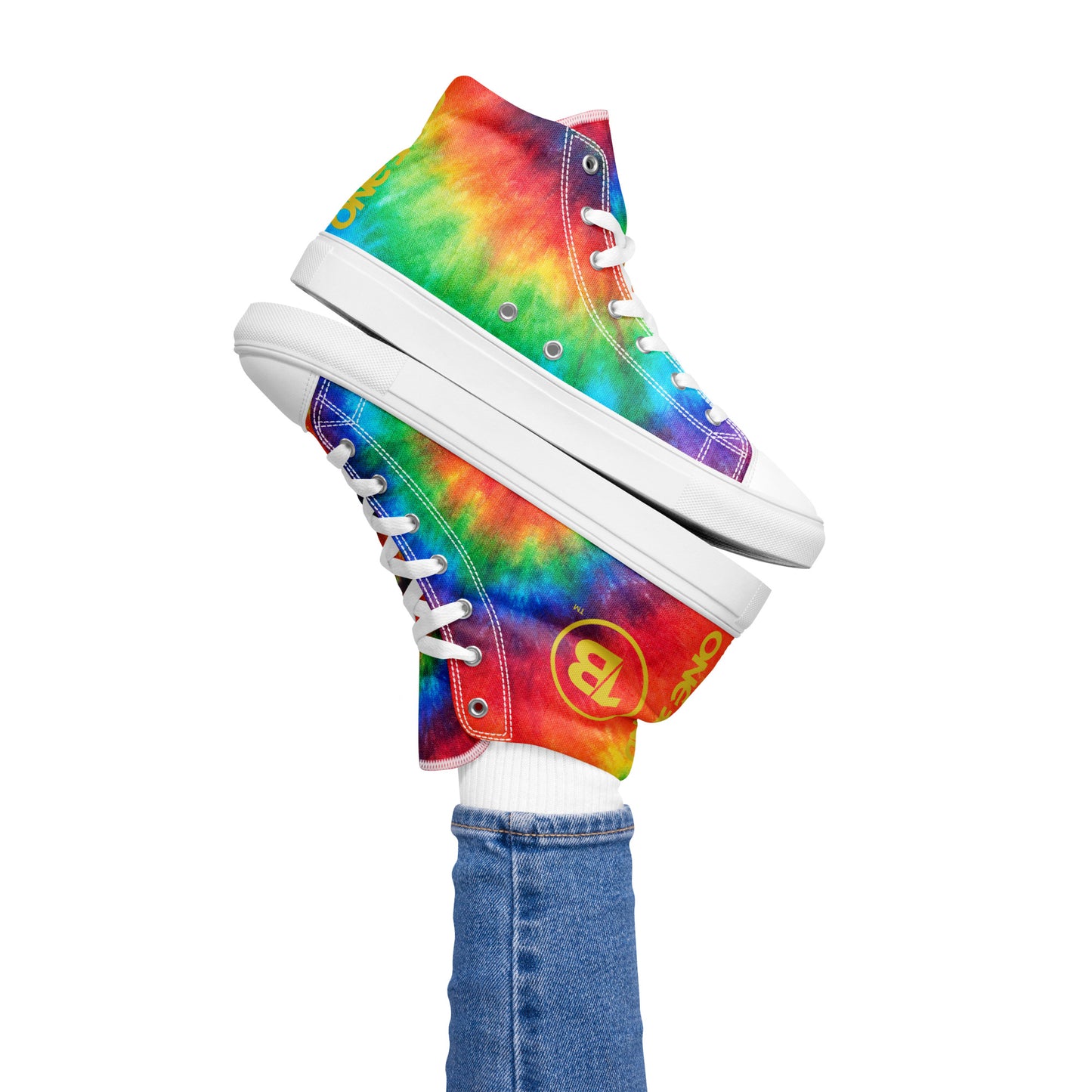 Women’s high top canvas shoes